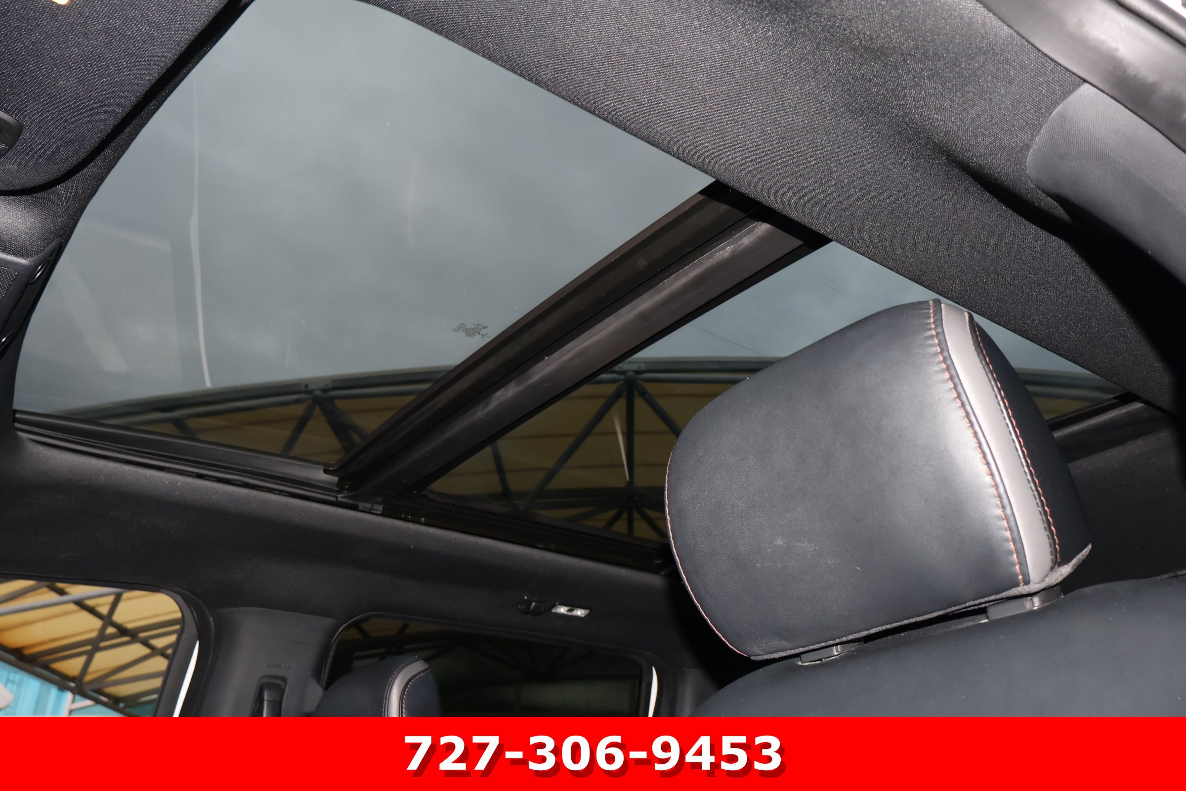 Used 2019 Ford F150 Platinum w/ Equipment Group 701A Luxury AWD/4WD image 5