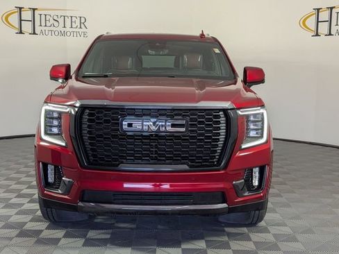 Used 2023 GMC Yukon XL Denali Ultimate image 3
