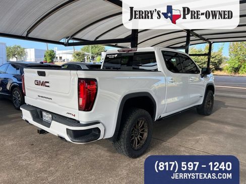 Used 2021 GMC Sierra 1500 AT4 w/ AT4 Value Package AWD/4WD image 4