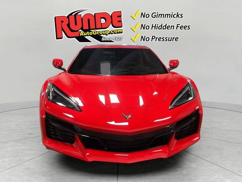 Used 2023 Chevrolet Corvette Z06 RWD image 9