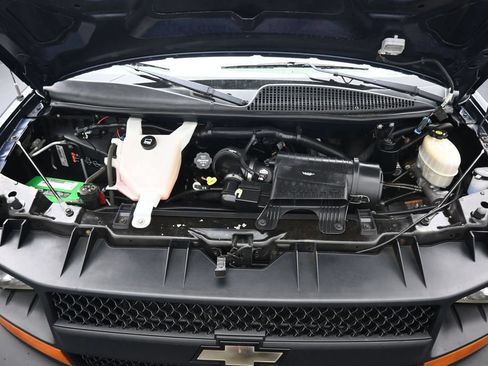 Used 2014 Chevrolet Express 3500 LS RWD image 48