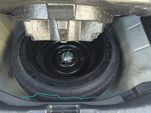 Used 2019 Honda Fit EX image 29