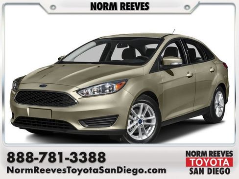 Used 2016 Ford Focus SE w/ SE Sport Package FWD image 1