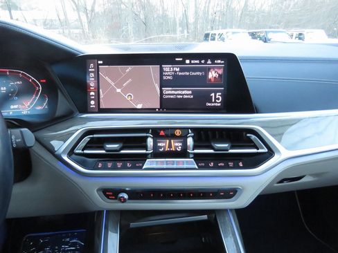 Used 2019 BMW X7 xDrive50i w/ Executive Package image 31