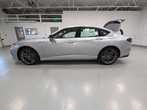 Used 2025 Acura TLX SH-AWD w/ A-SPEC Pkg image 10