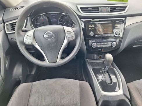 Used 2016 Nissan Rogue SV FWD image 20