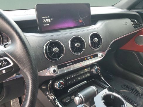 Certified 2023 Kia Stinger GT-Line w/ Sun & Sound Package image 28