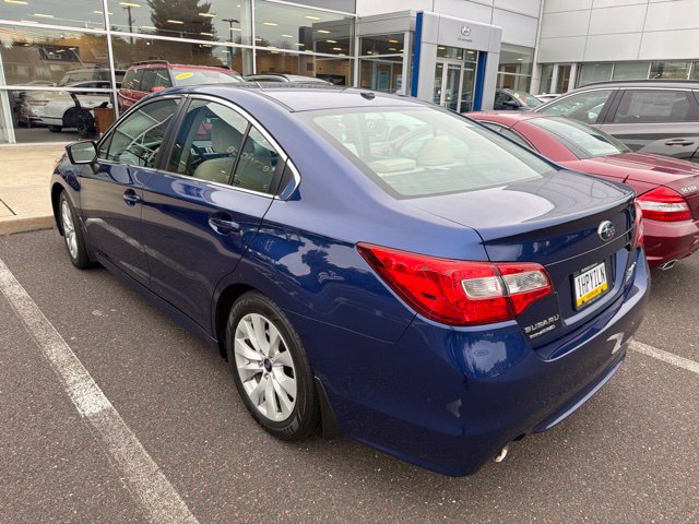 Used 2015 Subaru Legacy 2.5i Premium AWD/4WD image 9
