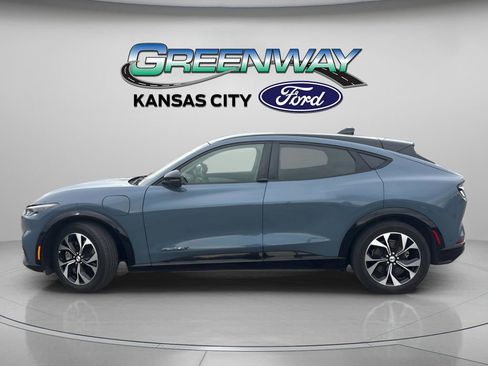 Used 2023 Ford Mustang Mach-E Premium image 4