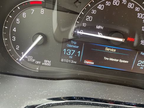 Used 2019 Cadillac XT5 Luxury w/ Advanced Security Package image 6