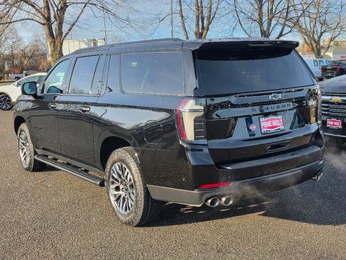 New 2026 Chevrolet Suburban Z71 w/ Z71 Off-Road Package image 9