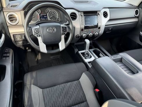 Used 2017 Toyota Tundra SR AWD/4WD image 33