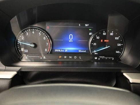 Used 2023 Ford Explorer XLT w/ Equipment Group 202A image 10