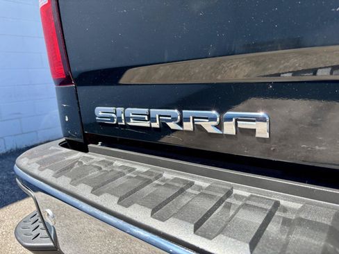 Used 2015 GMC Sierra 1500 SLT w/ Driver Alert Package AWD/4WD image 37