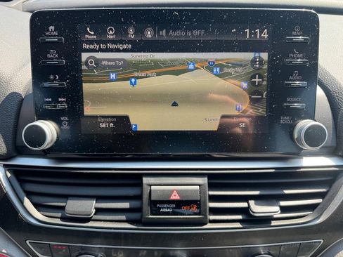 Used 2019 Honda Accord Touring image 29