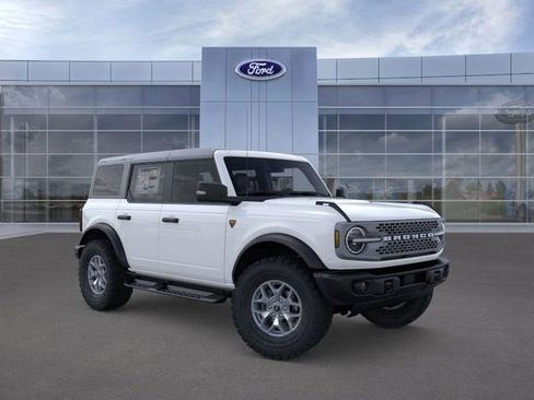 New 2025 Ford Bronco Badlands AWD/4WD image 7