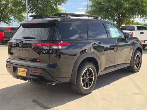 New 2026 Nissan Pathfinder Rock Creek AWD/4WD image 3