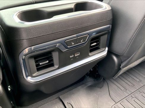 Used 2024 GMC Sierra 1500 SLT w/ SLT Premium Plus Package image 33