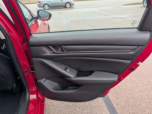 Used 2022 Honda Accord Sport Special Edition image 7