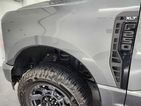 Used 2023 Ford F250 XLT w/ XLT Premium Package image 36