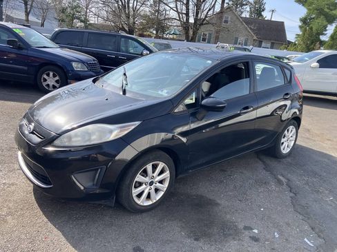 Used 2011 Ford Fiesta SE w/ 203A Rapid Spec Order Code FWD image 11