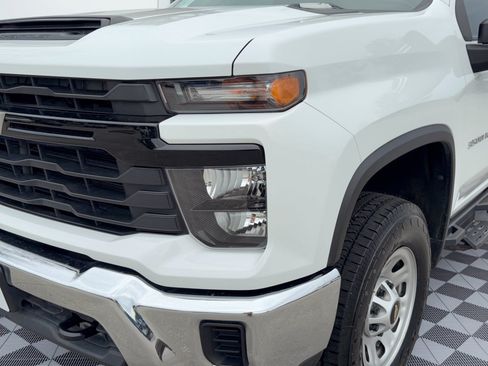 Used 2024 Chevrolet Silverado 3500 W/T w/ WT Convenience Package RWD image 12