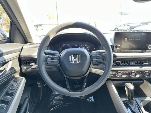 Used 2024 Honda Accord EX image 14