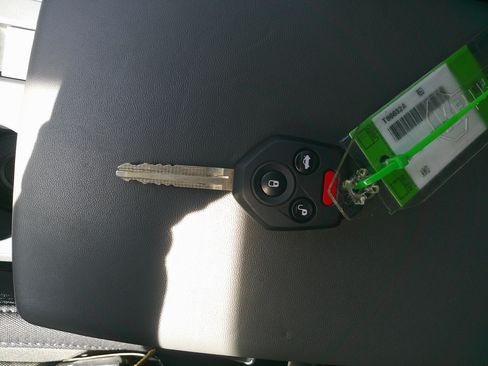 Used 2024 Subaru Crosstrek 2.0i image 38