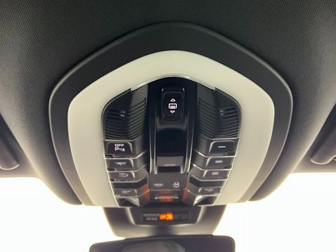 Used 2023 Porsche Macan GTS image 13