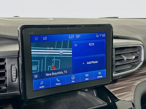 Used 2024 Ford Explorer Limited image 21