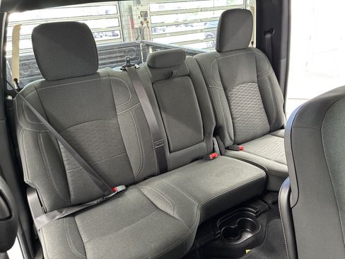 Used 2025 RAM 2500 4x4 Crew Cab image 13