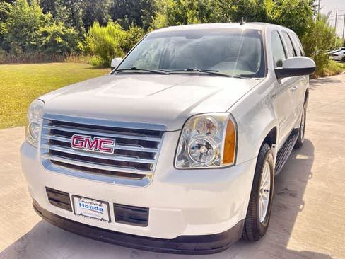 Used 2008 GMC Yukon 2WD Hybrid image 2
