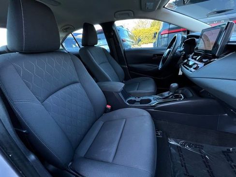 Used 2025 Toyota Corolla LE image 22