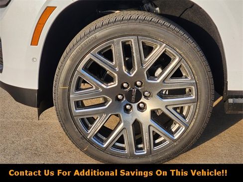 New 2026 GMC Yukon XL Denali Ultimate w/ LPO, Floor Liner Package image 7