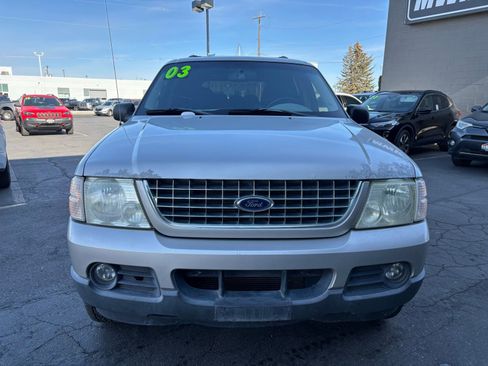 Used 2003 Ford Explorer XLT AWD/4WD image 2