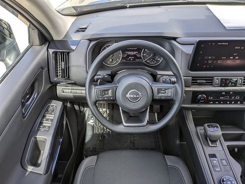 New 2026 Nissan Pathfinder S AWD/4WD image 11
