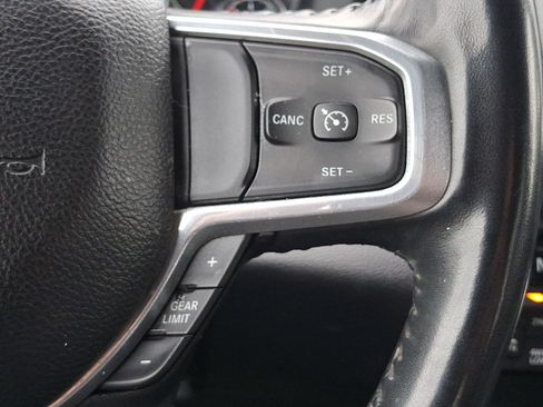 Used 2022 RAM 1500 Laramie AWD/4WD image 22