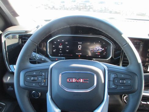 New 2026 GMC Sierra 3500 SLE w/ SLE Value Package image 21