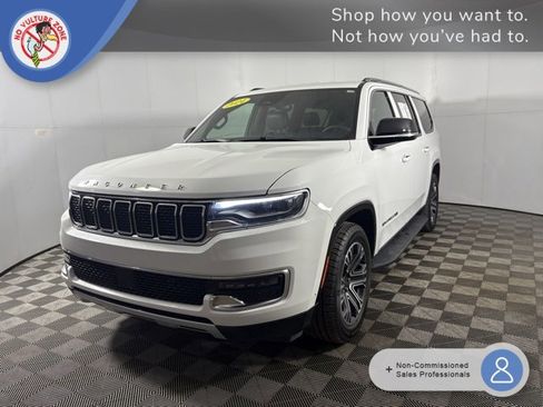 Used 2024 Jeep Wagoneer L Series II image 1
