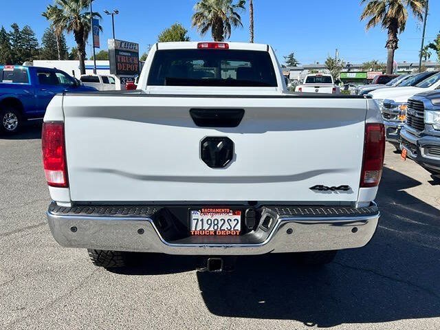 Used 2016 RAM 3500 Tradesman w/ Chrome Appearance Group AWD/4WD image 9
