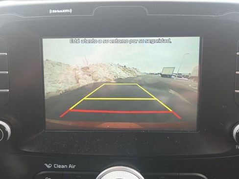 Used 2019 Kia Soul + image 27