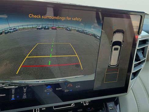 Used 2024 Toyota Sequoia Capstone image 18