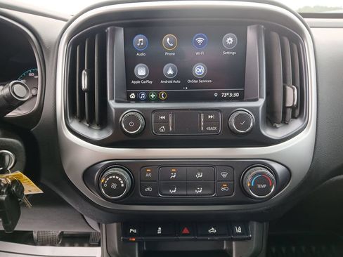 Used 2022 Chevrolet Colorado LT w/ Fleet Safety Package AWD/4WD image 18
