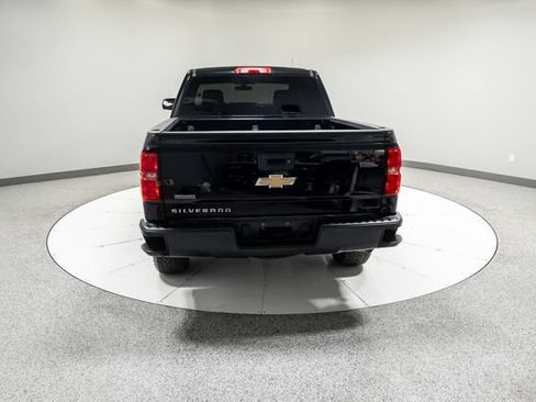 Used 2017 Chevrolet Silverado 1500 W/T AWD/4WD image 28