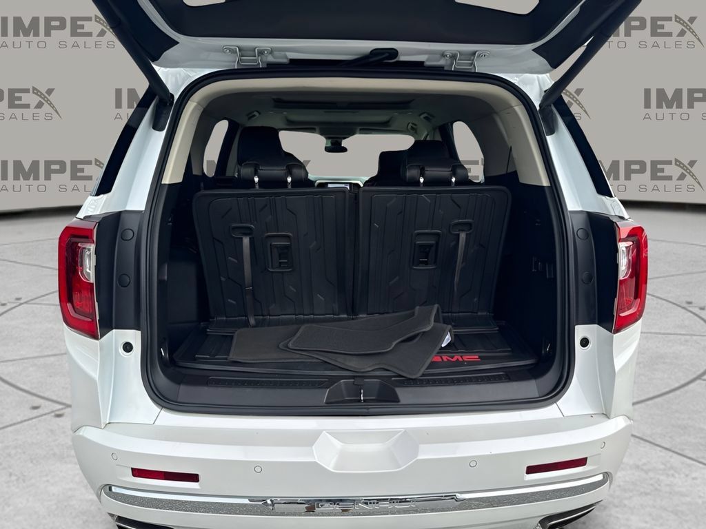 Used 2021 GMC Acadia Denali w/ Denali Technology Package FWD image 21