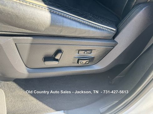 Used 2016 RAM 1500 Limited image 37