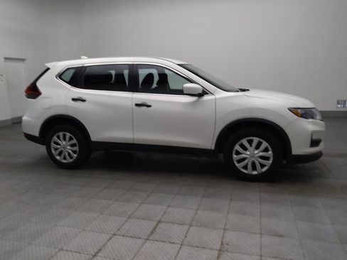 Used 2019 Nissan Rogue S AWD/4WD image 11
