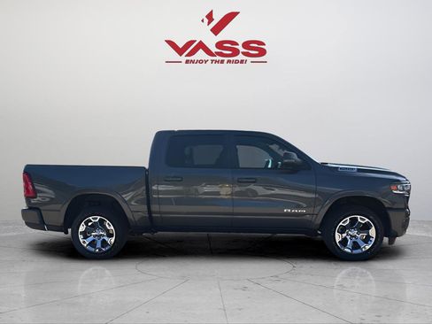 New 2026 RAM 1500 Big Horn AWD/4WD image 4