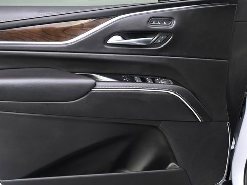 Certified 2023 Cadillac Escalade Sport Platinum image 23