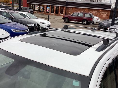 Used 2014 Jeep Grand Cherokee Limited w/ Luxury Group II image 12